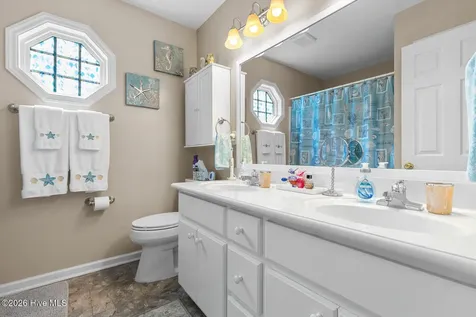 102 Gladiola Drive New Bern NC 28562