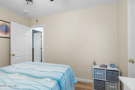 102 Gladiola Drive New Bern NC 28562