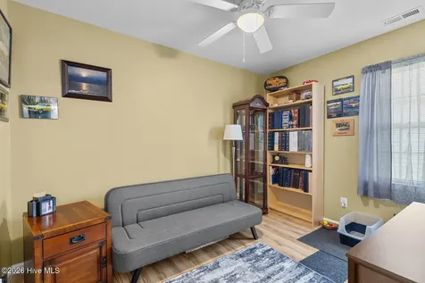 102 Gladiola Drive New Bern NC 28562