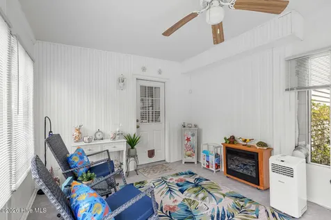 102 Gladiola Drive New Bern NC 28562