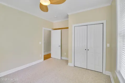 789 Queens Creek Road Hubert NC 28539