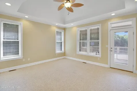 789 Queens Creek Road Hubert NC 28539