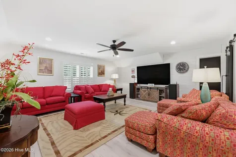 685 Raymond Road Arapahoe NC 28510