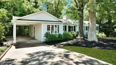 141 E Longmeadow Road Greenville NC 27858