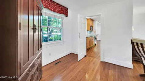 141 E Longmeadow Road Greenville NC 27858