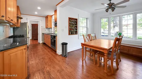 141 E Longmeadow Road Greenville NC 27858