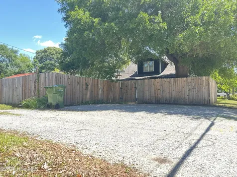 541 Roanoke Avenue Roanoke Rapids NC 27870
