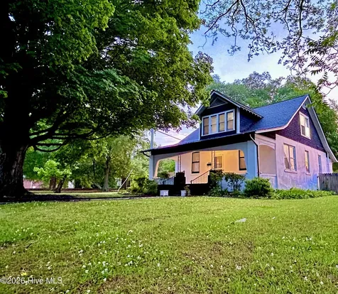 541 Roanoke Avenue Roanoke Rapids NC 27870