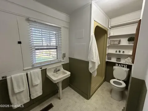 541 Roanoke Avenue Roanoke Rapids NC 27870