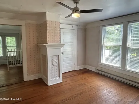 541 Roanoke Avenue Roanoke Rapids NC 27870