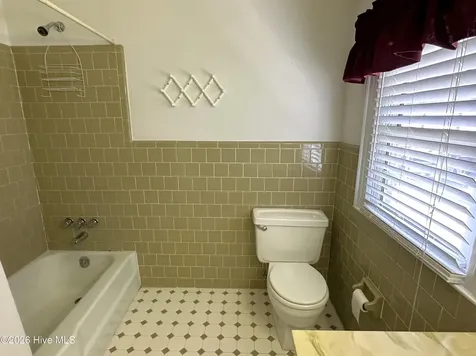 504 Pineview Road Clinton NC 28328