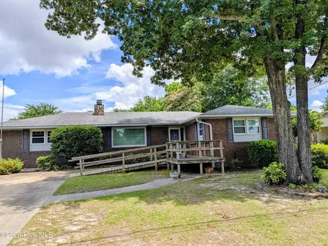 619 Oakdale Avenue North Augusta SC 29841