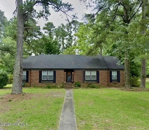 1303 Charles Drive Laurinburg NC 28352