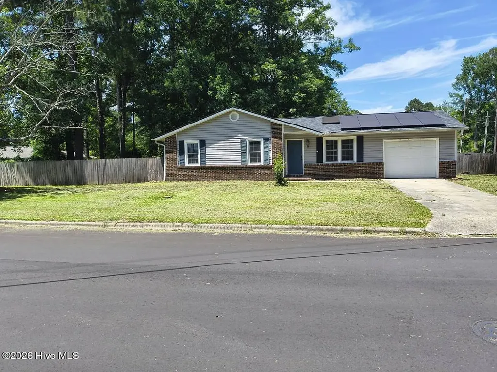 407 Kenwood Drive Jacksonville NC 28540