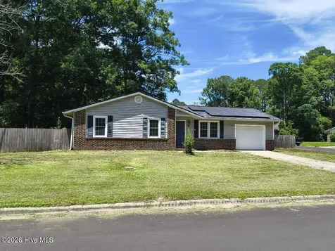 407 Kenwood Drive Jacksonville NC 28540