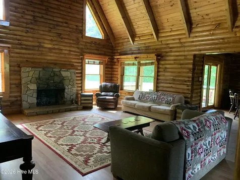 984 Mill Hole Road Washington NC 27889