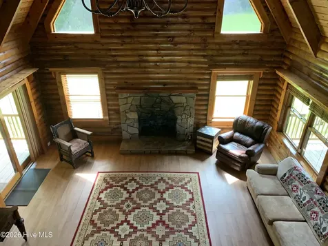 984 Mill Hole Road Washington NC 27889