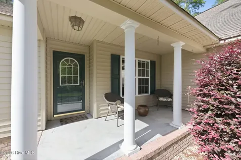 1007 Barkentine Drive New Bern NC 28560