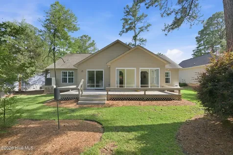 1007 Barkentine Drive New Bern NC 28560
