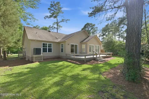 1007 Barkentine Drive New Bern NC 28560