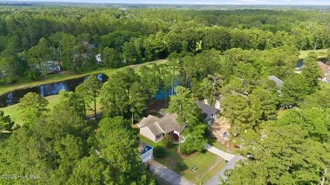 1007 Barkentine Drive New Bern NC 28560