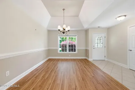 1007 Barkentine Drive New Bern NC 28560