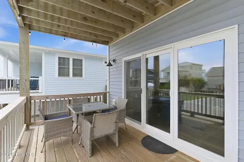 5205 E Pelican Drive Oak Island NC 28465
