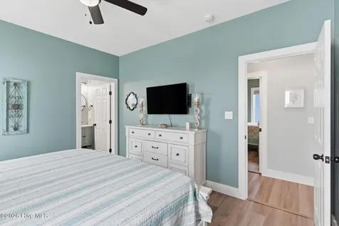 5205 E Pelican Drive Oak Island NC 28465