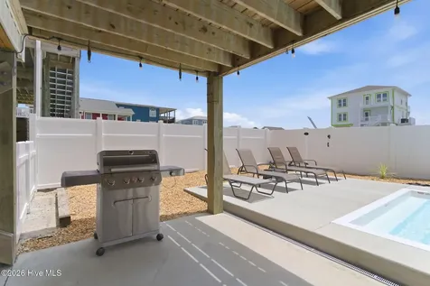 5205 E Pelican Drive Oak Island NC 28465