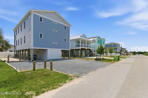5205 E Pelican Drive Oak Island NC 28465