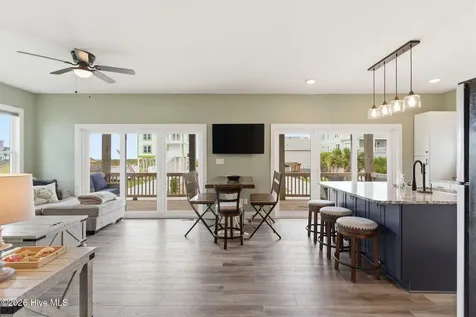 5205 E Pelican Drive Oak Island NC 28465