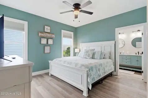5205 E Pelican Drive Oak Island NC 28465