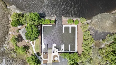 540 Riverwood Drive SE Bolivia NC 28422