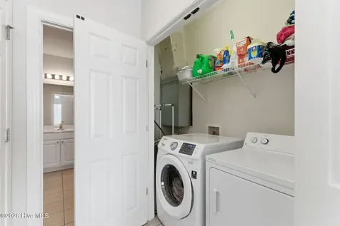 1521 Cadfel Court Wilmington NC 28412