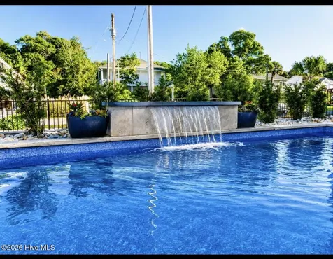 7120 Canal Drive Emerald Isle NC 28594
