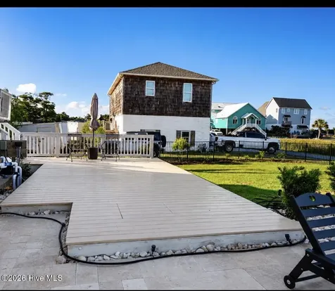 7120 Canal Drive Emerald Isle NC 28594
