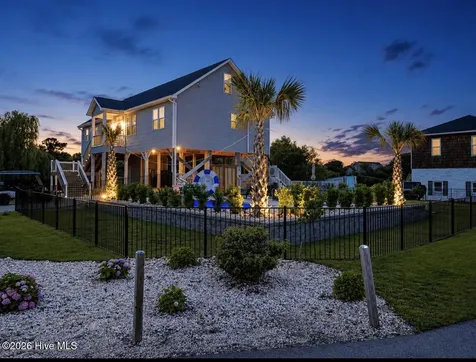7120 Canal Drive Emerald Isle NC 28594