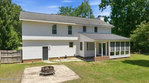 114 Regalwood Road Greenville NC 27858
