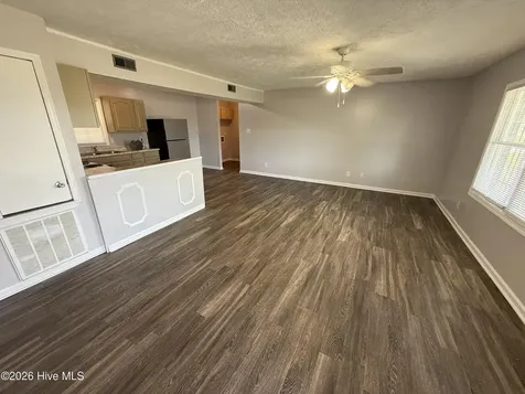 302 Hubert Mclean Avenue Red Springs NC 28377