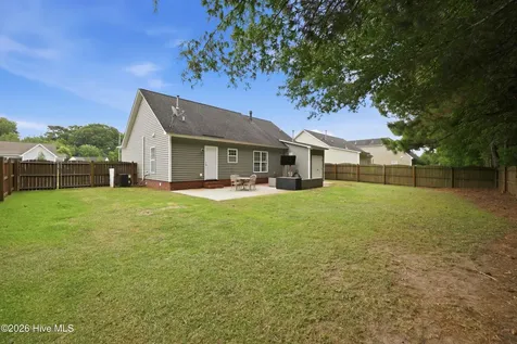1248 Bristolmoor Drive Winterville NC 28590