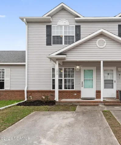1072 W Pueblo Drive Jacksonville NC 28546
