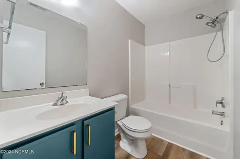 1072 W Pueblo Drive Jacksonville NC 28546