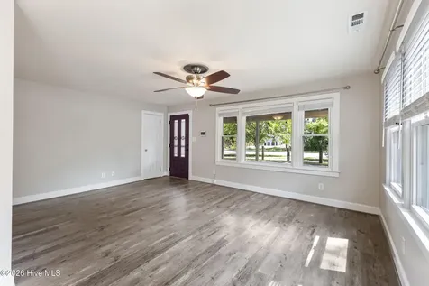 5009 Park Avenue Wilmington NC 28403