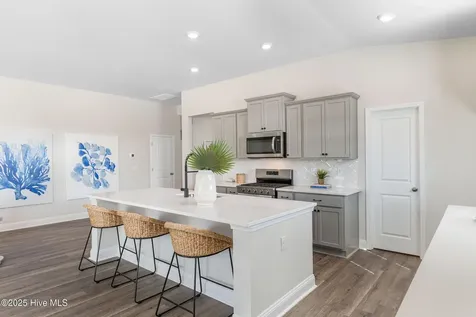 1506 Two Notch Circle NW Ash NC 28420