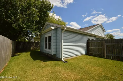 3011 Foxhorn Road Jacksonville NC 28546