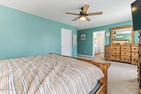 26 Fresh Air Drive Hampstead NC 28443