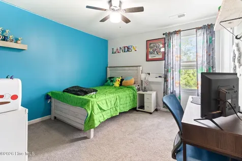 26 Fresh Air Drive Hampstead NC 28443