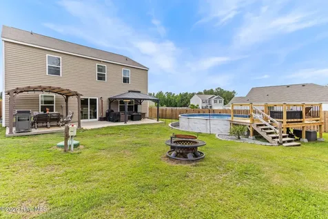 26 Fresh Air Drive Hampstead NC 28443