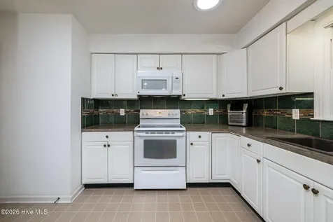 5101 Sand Ridge Road New Bern NC 28560