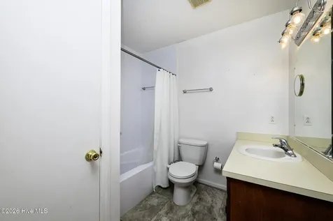 5101 Sand Ridge Road New Bern NC 28560